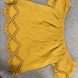 Summer off the shoulder top!